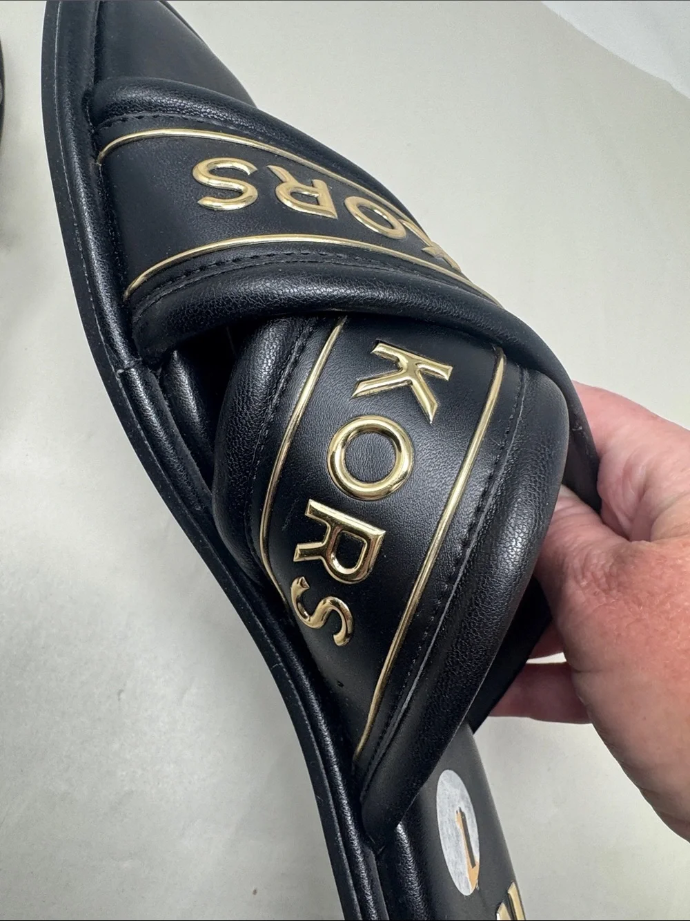 MK MICHAEL KORS GIDEON SLIDE WOMEN'S SHOES SIZE 11 CRISS CROSS GOLD BLACK SANDAL